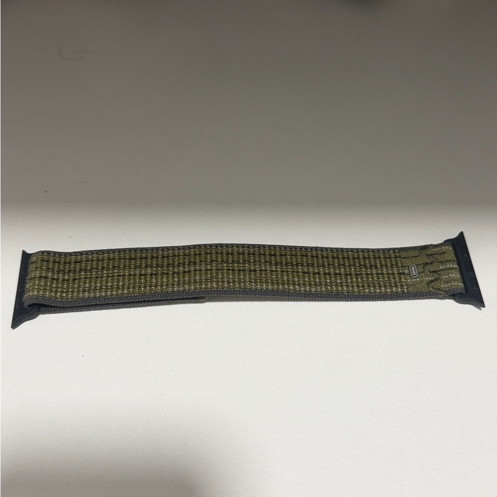 42mm Nike Olive Green Woven Apple Watch Band - Picture 3 of 3